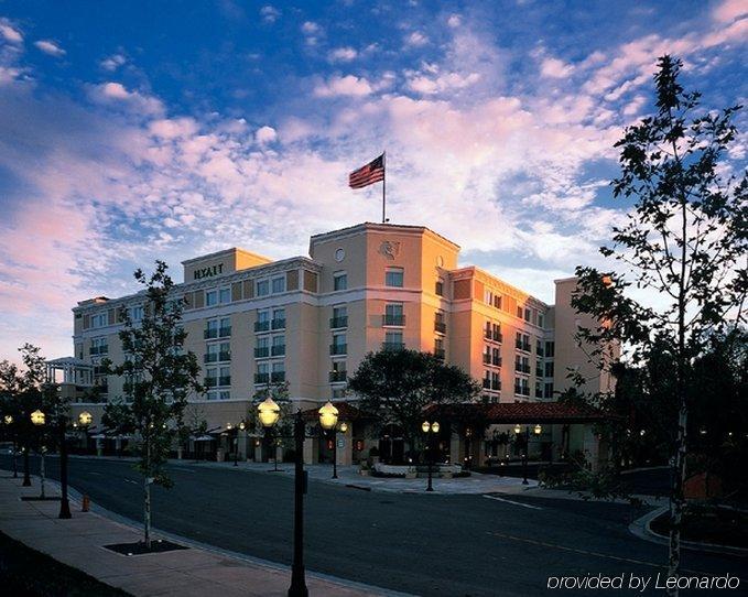 Hyatt Regency Hotel 3*